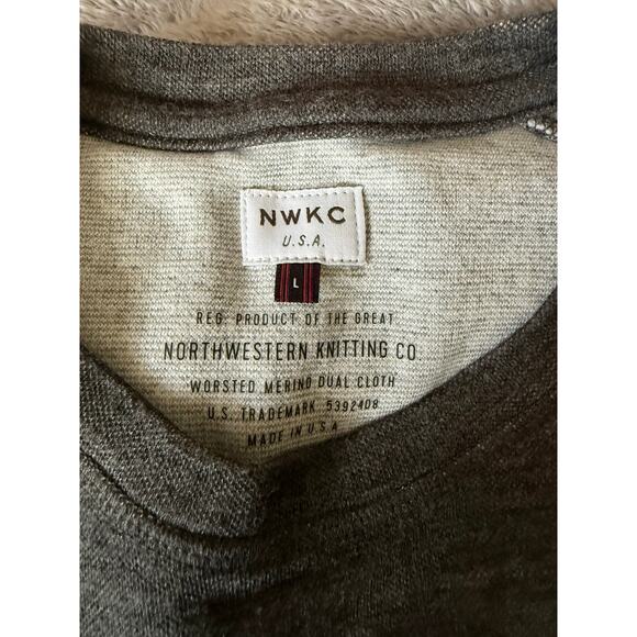 NWOT NWKC Mens CREW Top in CHARCOAL size L $199 - Picture 3 of 12